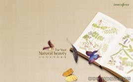 韓國(guó)風(fēng)格醫(yī)學(xué)PPT模板